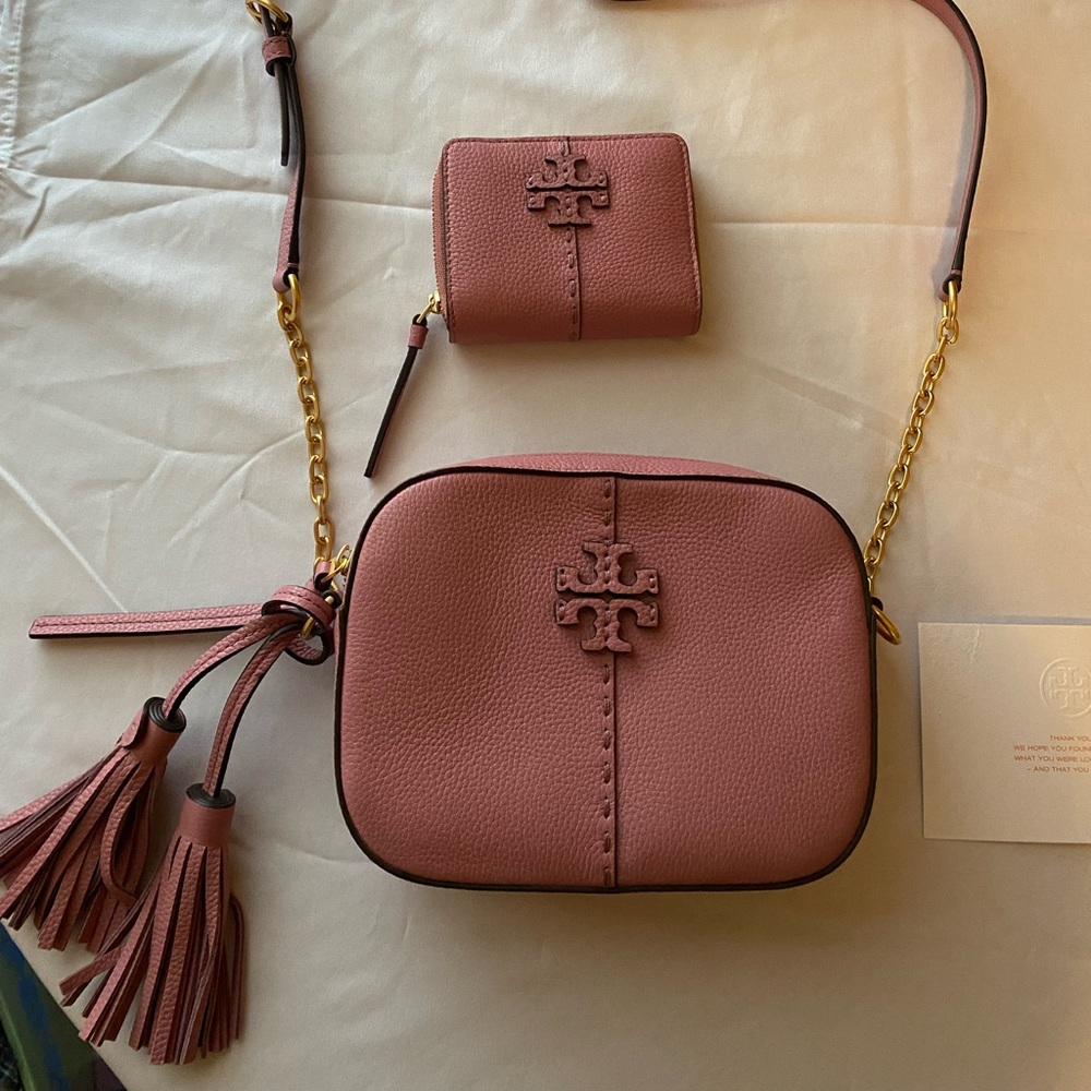 Tory Burch McGraw Camera bag with matching McGraw Bi-fold Wallet